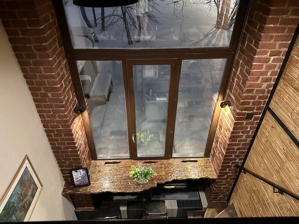 Квартира Квартира Двухуровневый апартамент LOFT Причал 18 — Москва