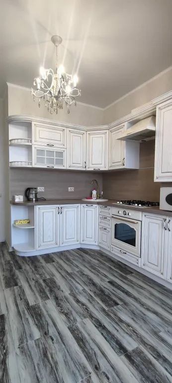 Новая двухкомнатная квартира район между ЖД вокзалом и центром