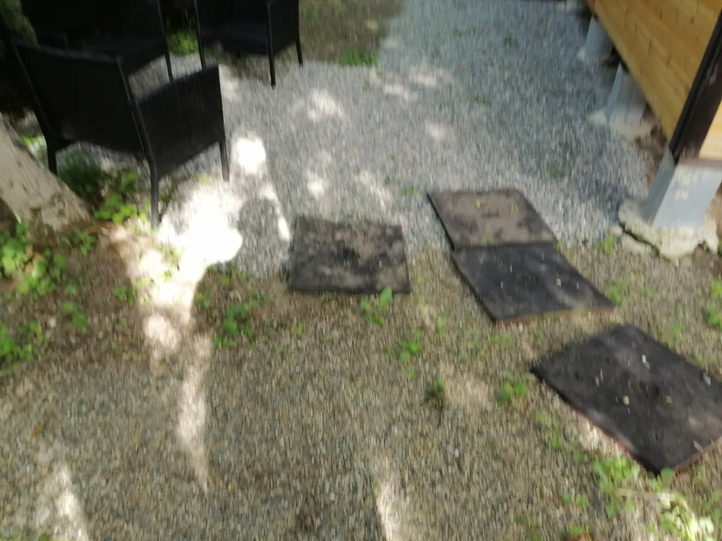 Дом на берегу озера