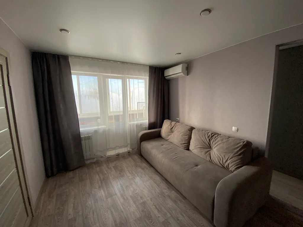 2-комнатная квартира с ремонтом в центре города