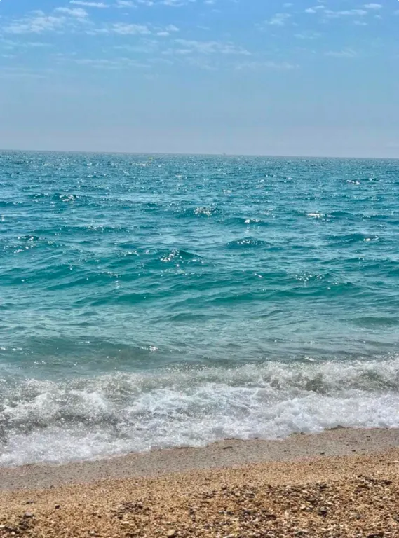 Вид на море в Испании в городе Пинеда де Мар