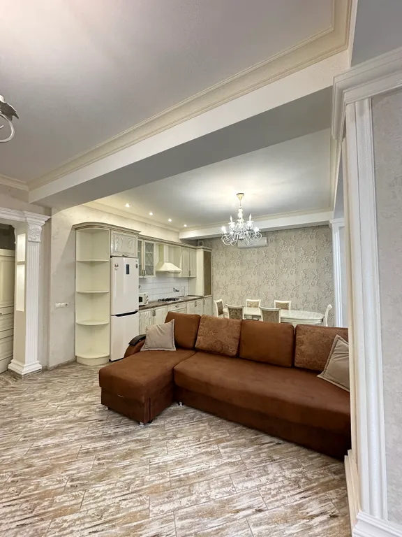 Апартаменты на Титова 2 этаж