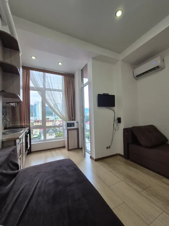 Студия на берегу