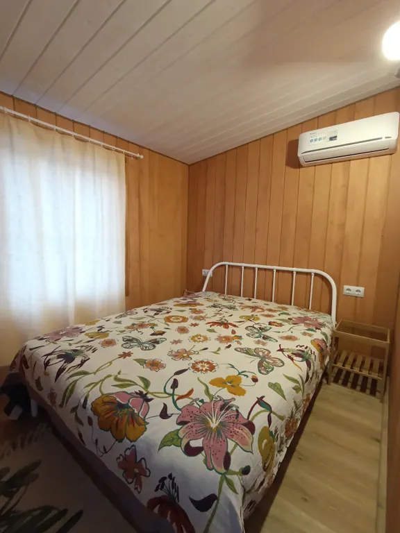 Коттедж Уютный дом у берега реки с баней — Горячий Ключ