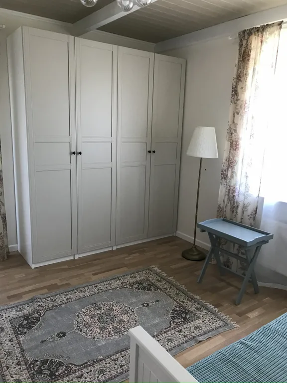 Двухуровневая квартира с 3 спальнями в частном доме