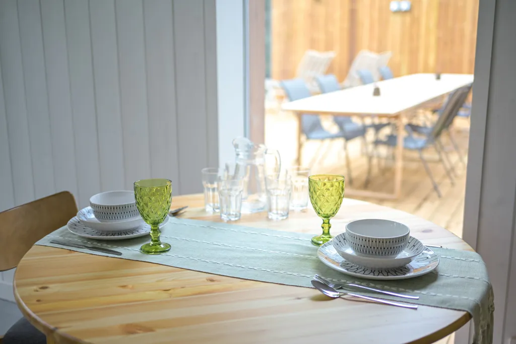 Дуплекс Mix 150 Хаку и Тихиро на две семьи среди леса