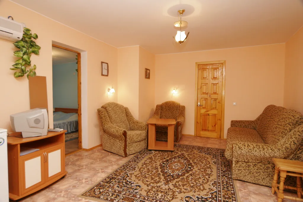 Квартира Комната №7 -двухкомнатная — аренда посуточно в Гурзуф