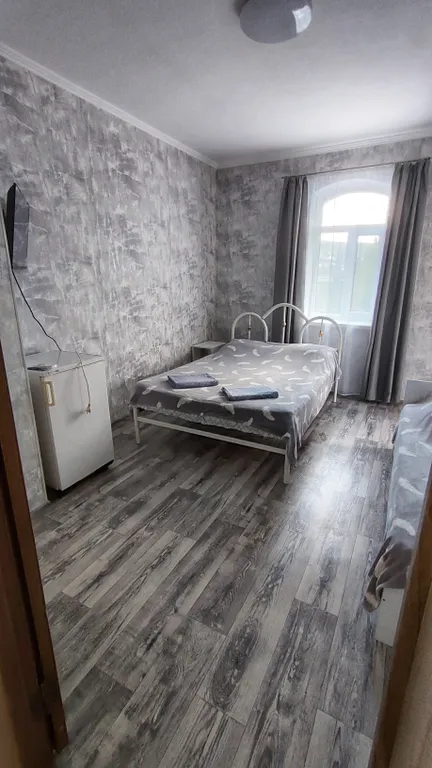 Квартира Двухкомнатной номер с удобствами, балконом и большим двором — аренда посуточно в Феодосия