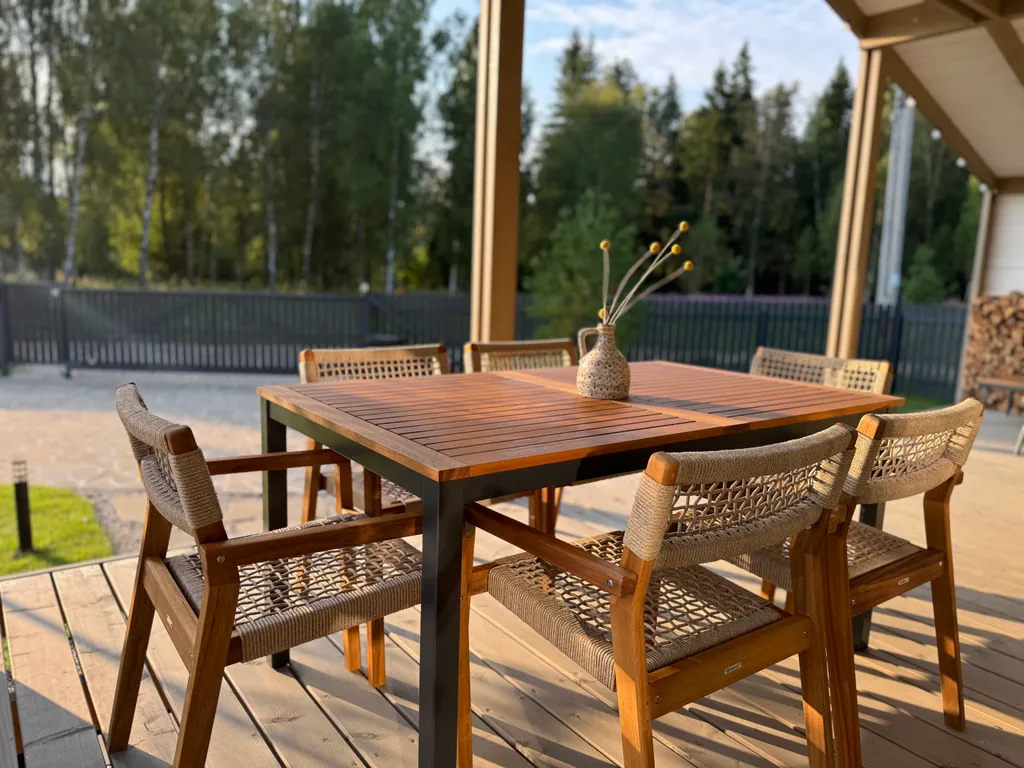 Уютный загородный дом в тишине