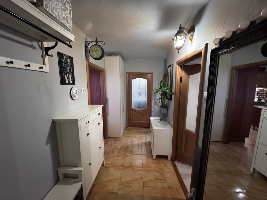 Квартира Двухкомнатная квартира с просторной кухней-гостиной — Сортавала