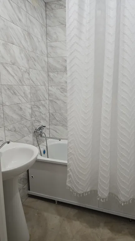 Уютная 2-комнатная квартира с отличным ремонтом