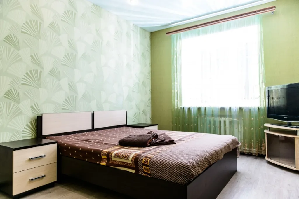 Двухкомнатная квартира на Коммунистической 21/1