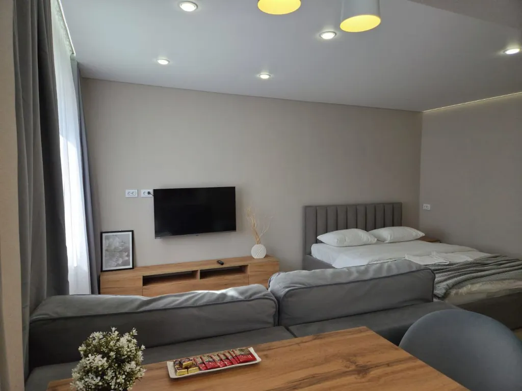 Новая стильная квартира-сттудия в центре, рядом с вокзалом