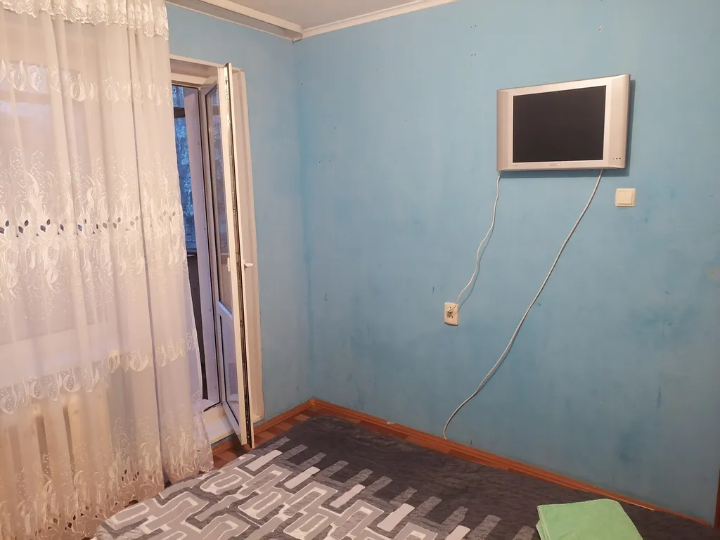 Уютная двухкомнатная квартира ближе к промзоне