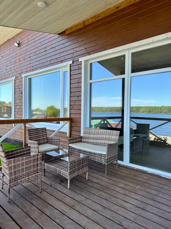 Коттедж Онежская Горка на берегу озера