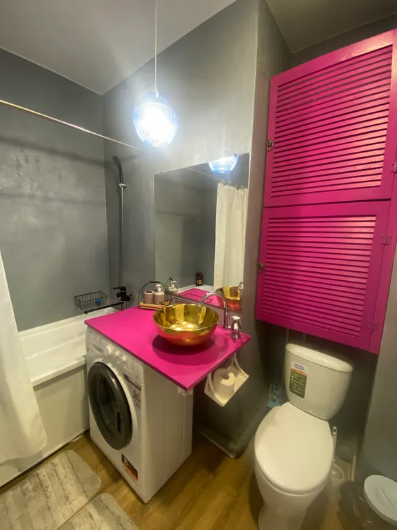 Уютная квартира с видом на пруд