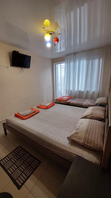 Квартира Квартира 3-местный номер со всеми удобствами, от 3х суток — Феодосия