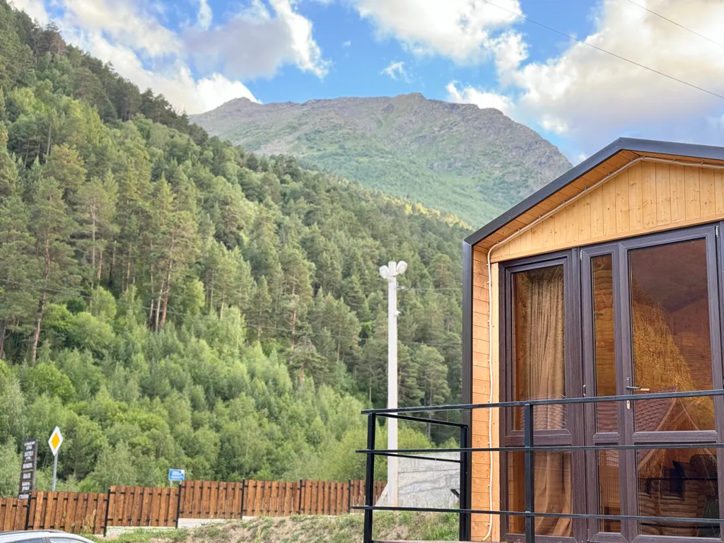 Дом с видом на Горы и Лес