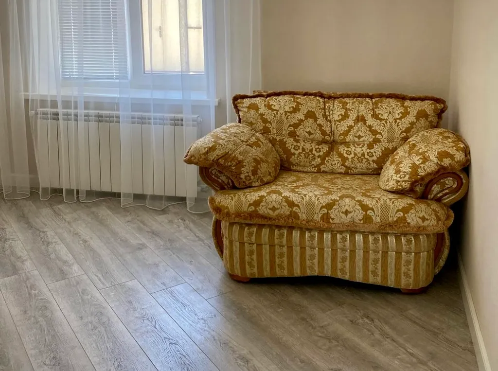 Уютный дом у моря в черте города