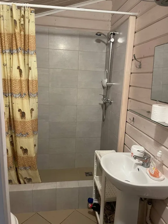 Коттедж Коттедж с террасой у моря — Кучугуры