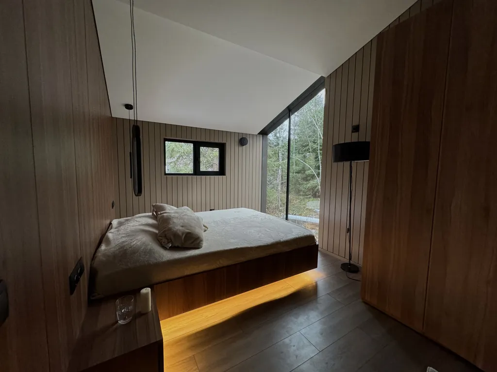 Коттедж Уютный hygge-дом с камином и проектором — Санкт-Петербург