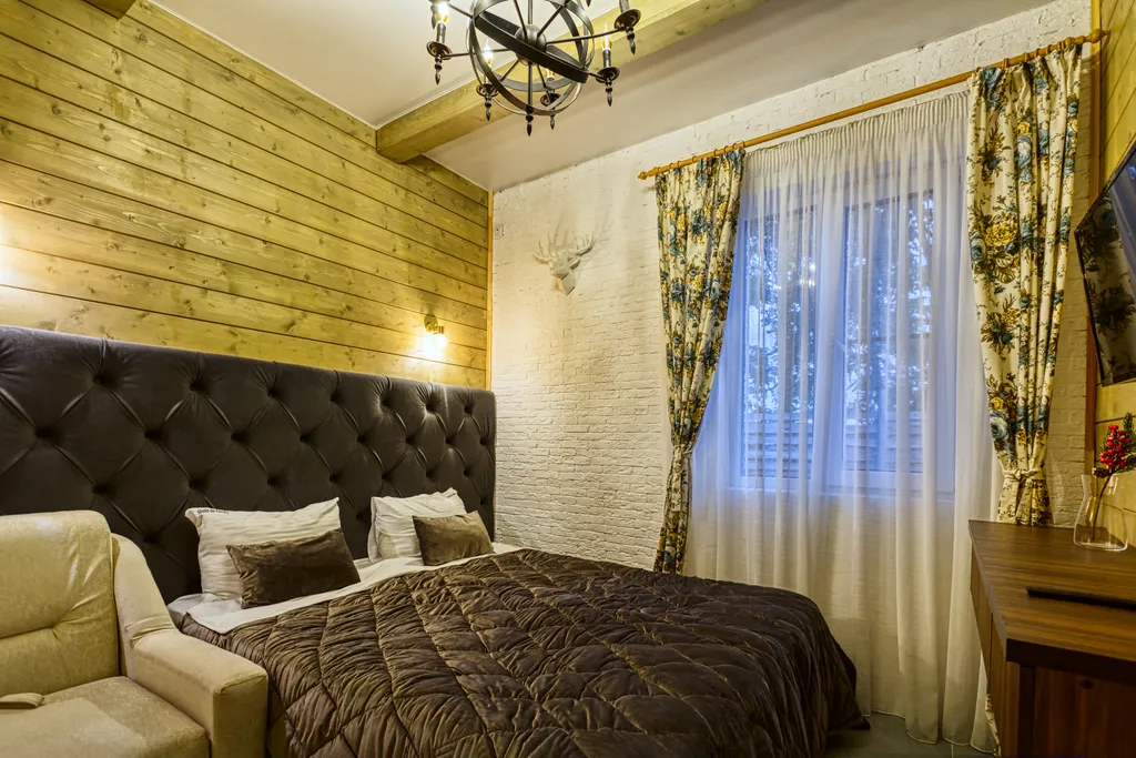 Уютное гостевое шале Shale de Family на берегу озера