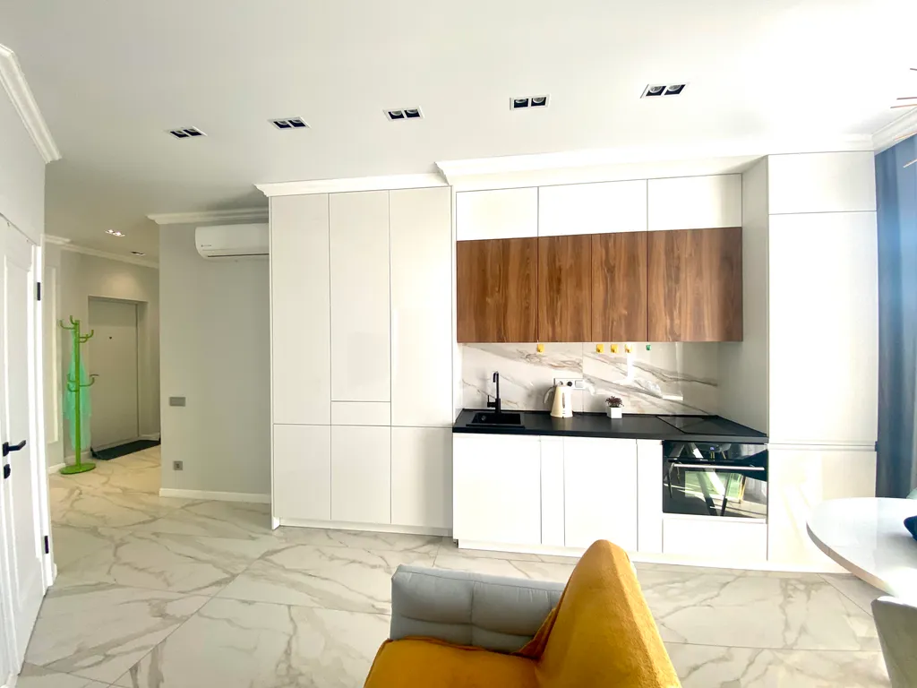 Квартира Квартира Сдается евротрешка с видом на море! — Адлер