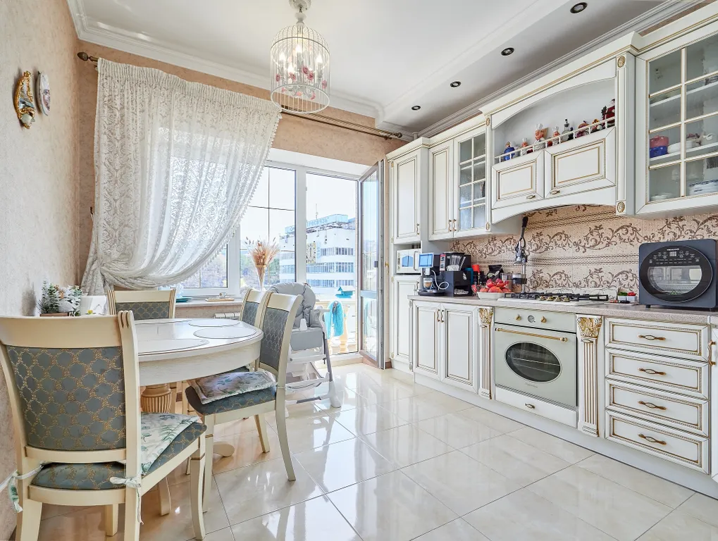 Шикарная квартира в элитном доме в самом центре города