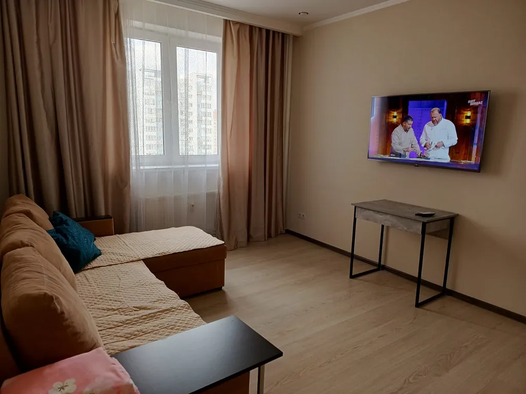 Квартира Квартира Отличная двушка недалеко от парка Галицкого — Краснодар