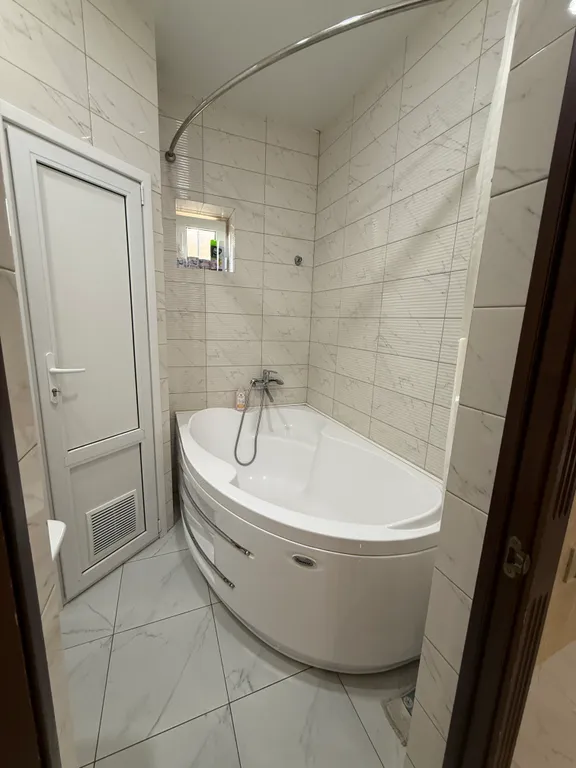 Уютный гостевой коттедж в курортной зоне города