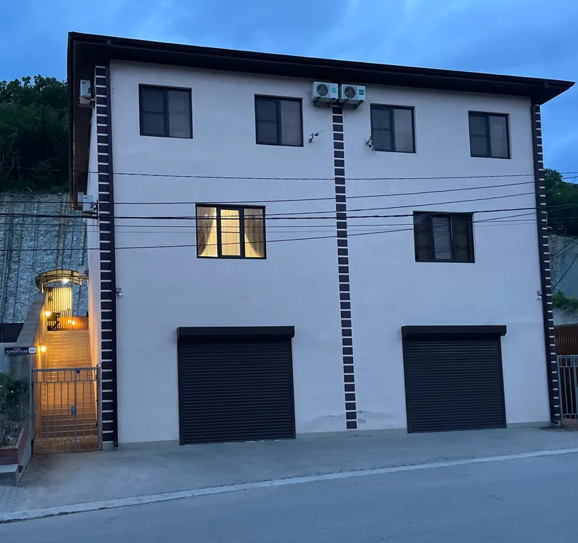 Коттедж Пляхо Коттедж отдельно под ключ песчаный пляж Орленок — Пляхо