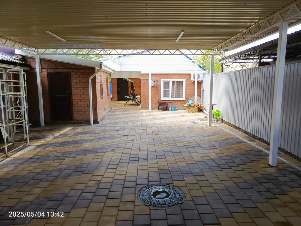 Уютный дом в тихом районе