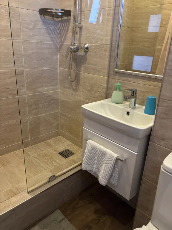 Квартира Делюкс, комната апартамент с балконом/террасой вид на горы, территорию — Сириус