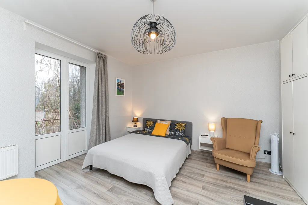 Отличная квартира — аренда посуточно в Пионерский