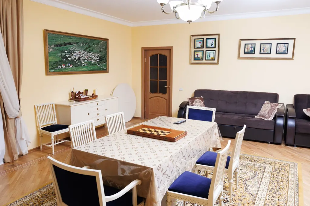 Апартаменты с двором в районе Кемпинг