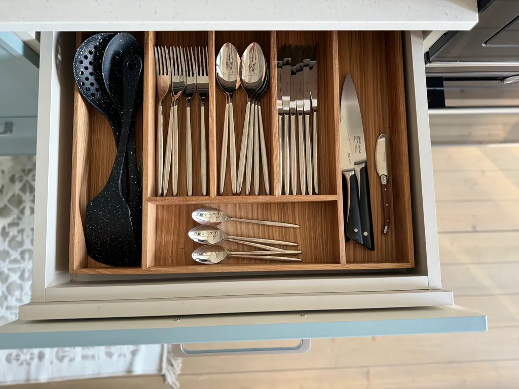 Уютный загородный дом в тишине