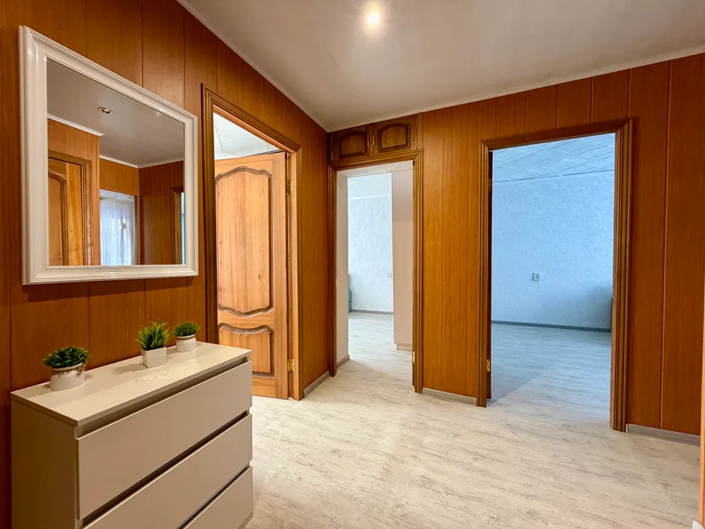 Трехкомнатная квартира в спальном районе Монгора