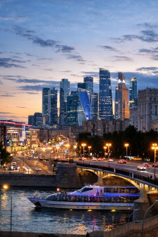 Квартира Панорамная студия на набережной — аренда посуточно в Москва