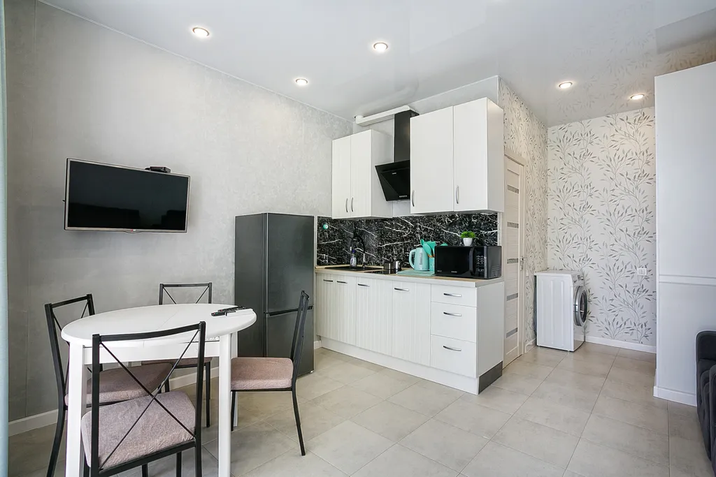 Квартира-студия с видом на море и парк