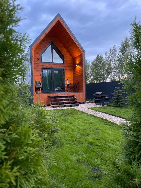 Новый современный дом с сауной в стиле барн хаус