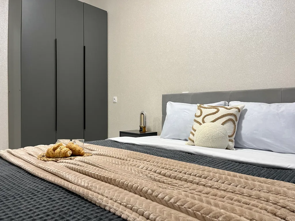 Квартира Апартаменты Домино на улицу Петра Подзолкова — Красноярск