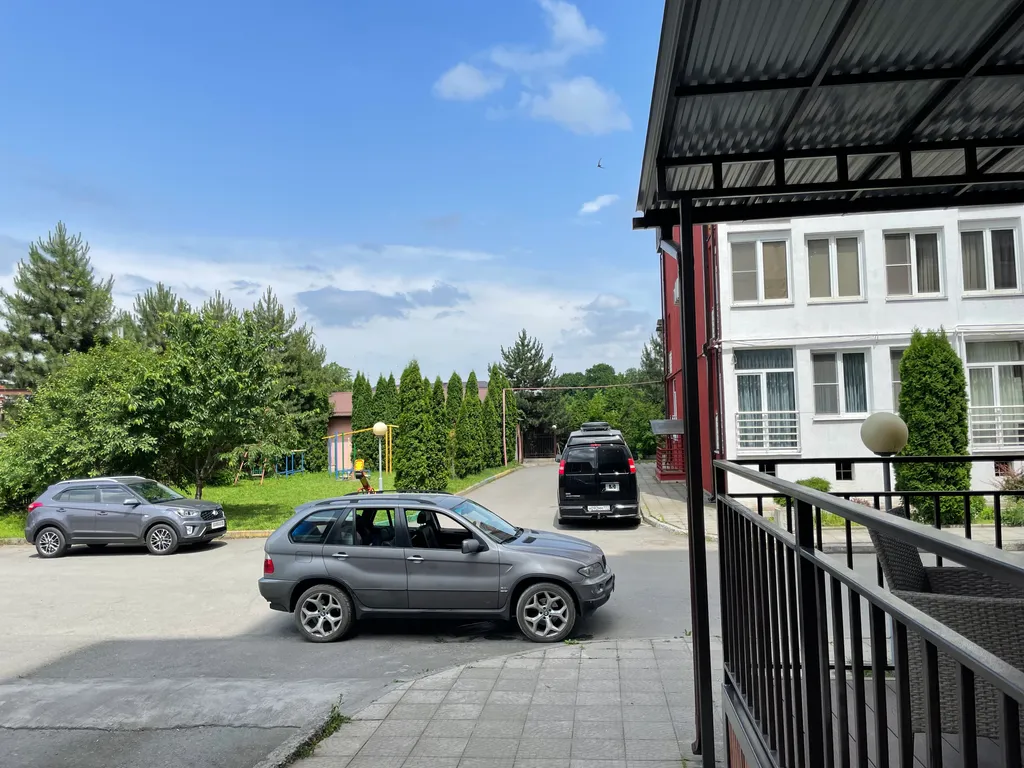 Лофт с террасой в центре на набережной, Закрытый двор