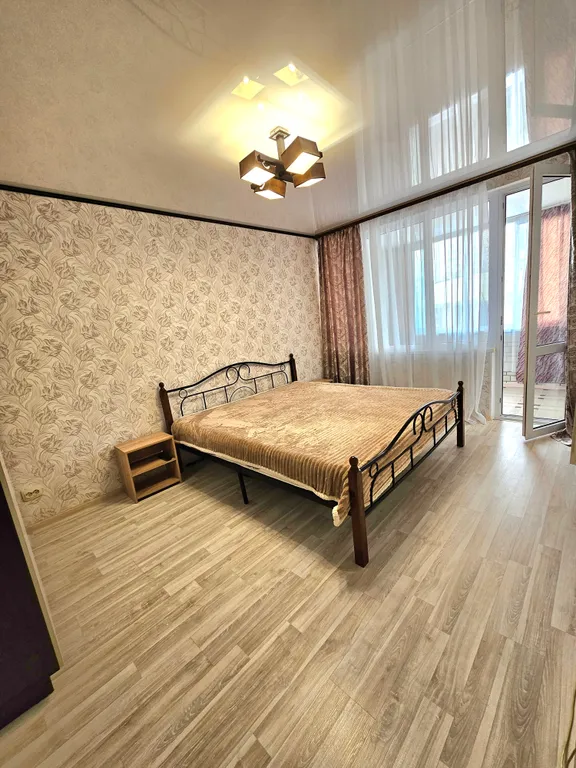 Трёхкомнатная с видом на море и горы