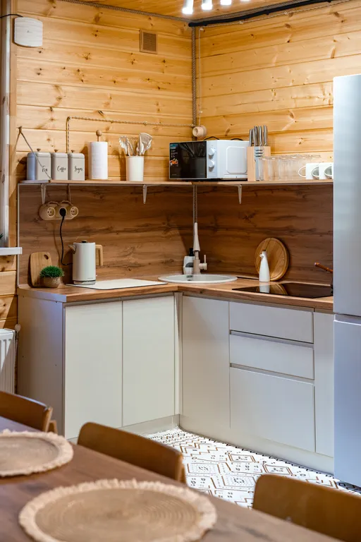 Двухэтажный Barnhouse у реки Гарабаши с видом на горы