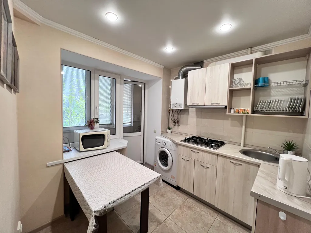 Чистая и уютная квартира в районе Верхнего парка рядом с санаторием Москва