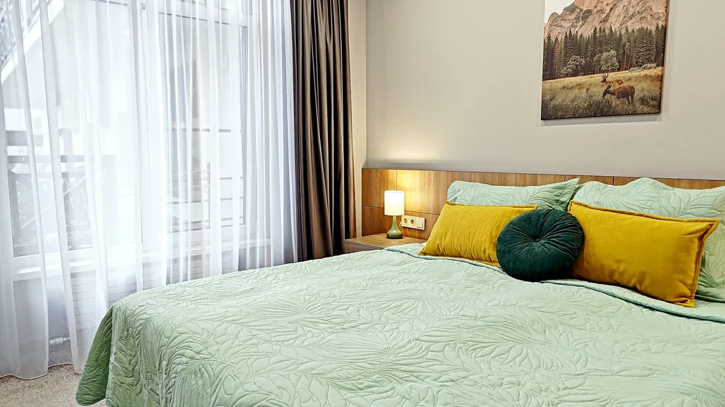 Студия с персональным выходом к шезлонгам - и вы любуетесь горами