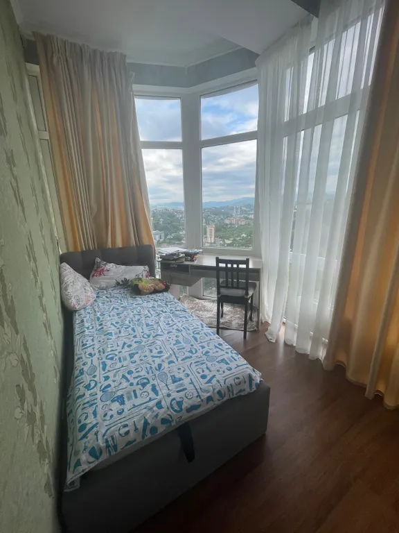 3-комнатная Квартира