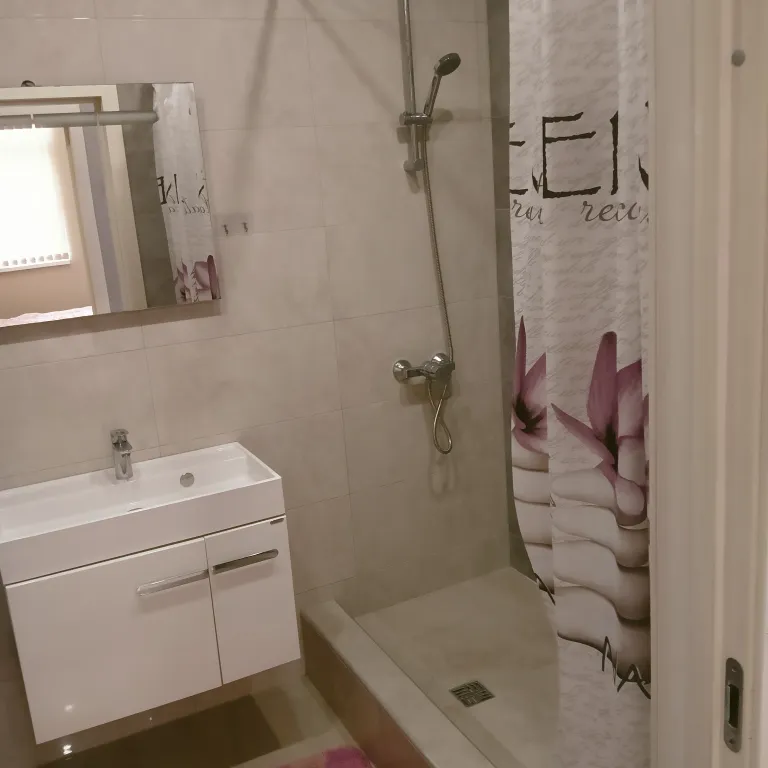 Квартира Уютная квартира на первой береговой линии — Адлер