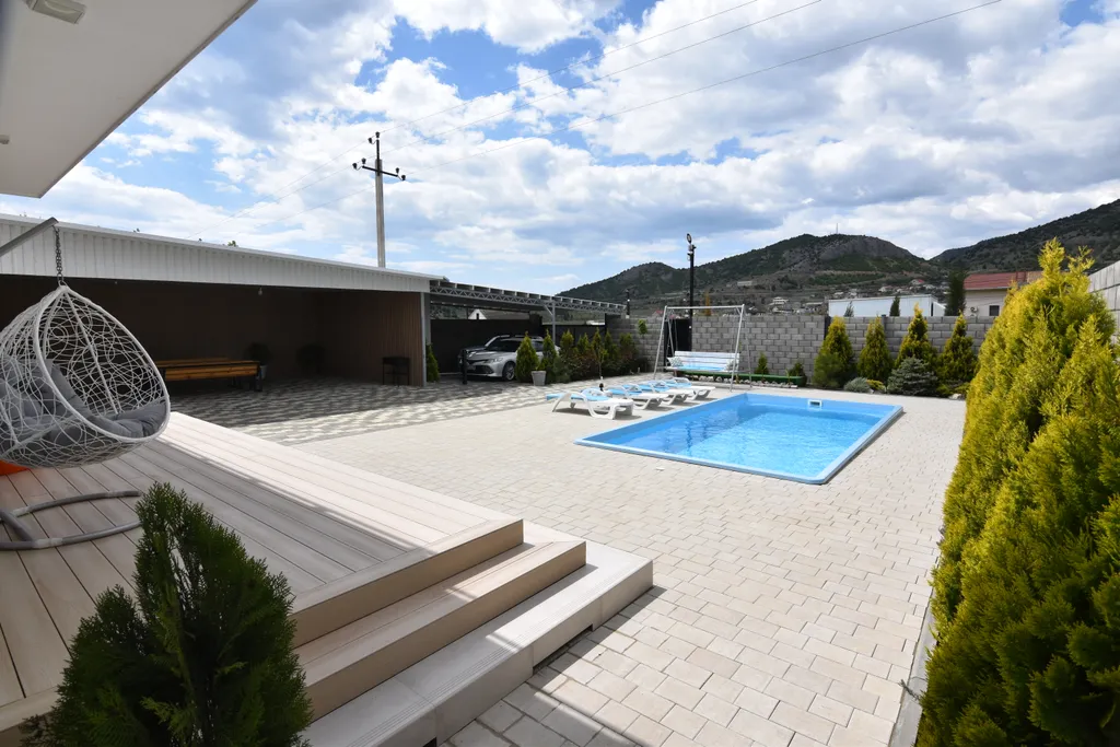 Коттедж с видом на горы