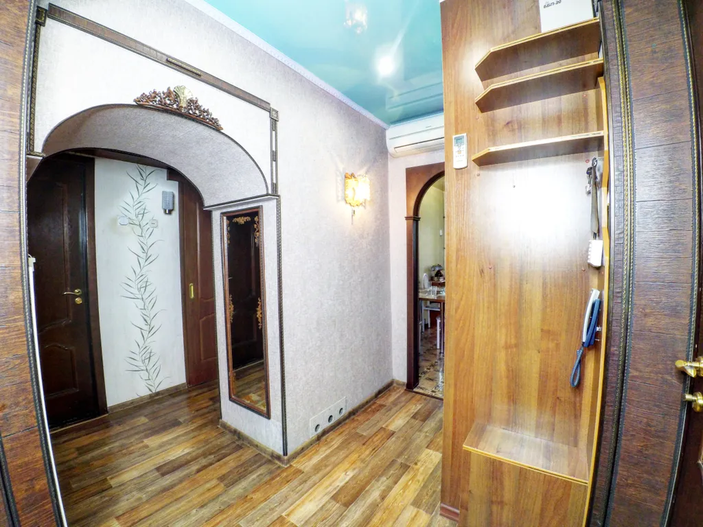 Трёхкомнатная квартира в центре Казани